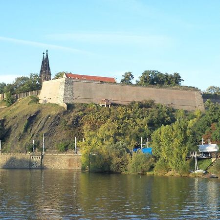 Villaprubezna Прага Экстерьер фото